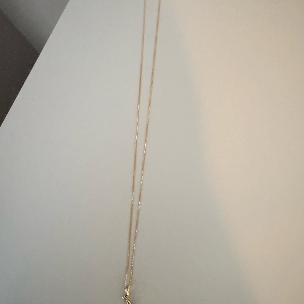 Kendra Scott Gold Pendant Necklace
